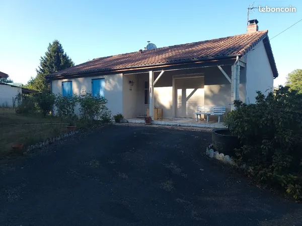 Maison avec étang