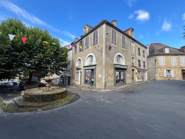Immeuble 247 m²