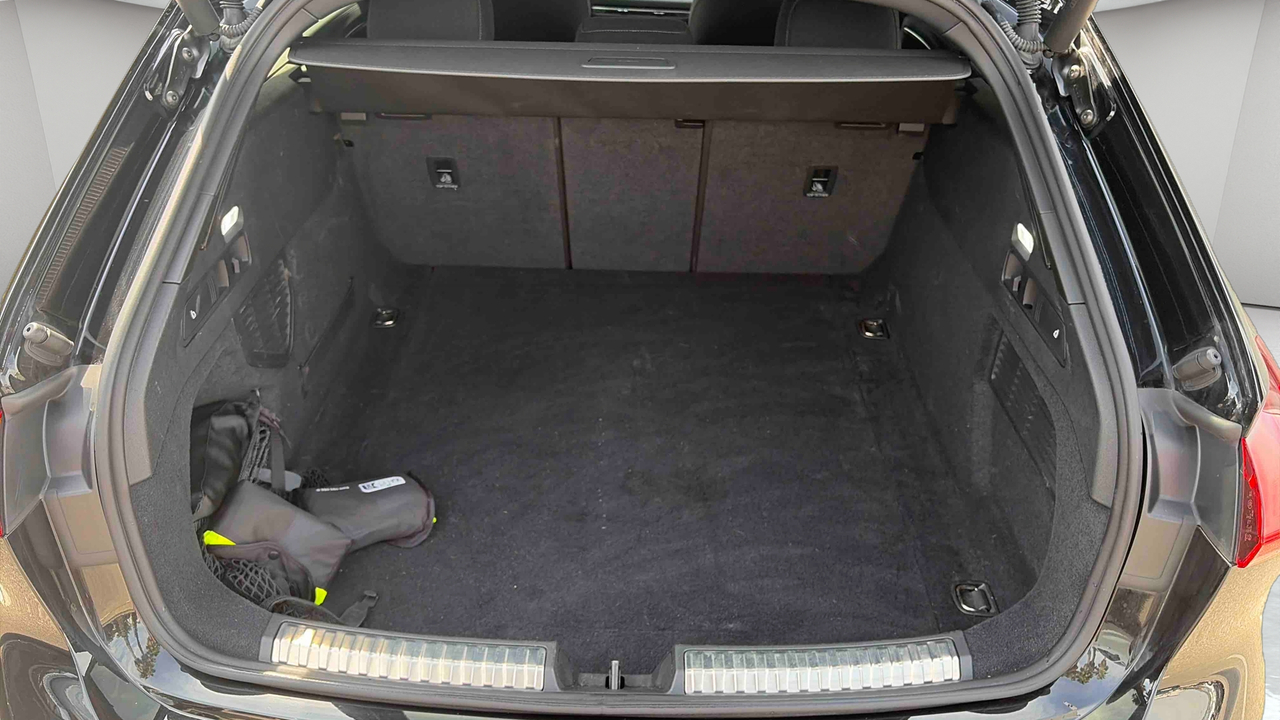 Audi A5 Avant TDI Hybride 204 ch S tronic 7 — photo 12