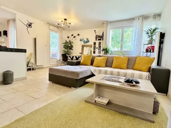 Appartement 3 pièces avec Loggia et parking à SAINT AVERTIN