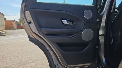 Land Rover Range Rover Evoque 2.0 SD4 240 BVA - SE Dynamic – 2018 – 156645 km – Diesel – Boîte Automatique — photo 11