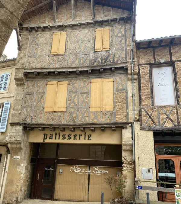 Photo 1
