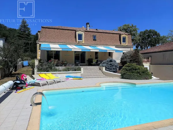 Maison avec piscine