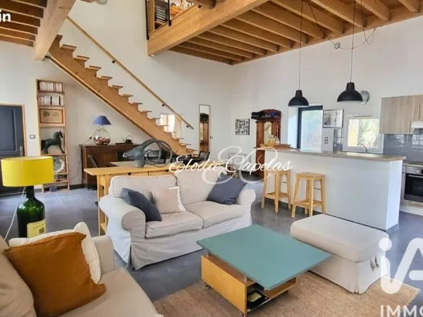 Maison 3 pièces 106 m²