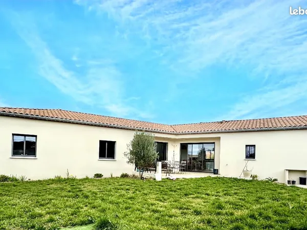 Villa 5 pièces 142 m²