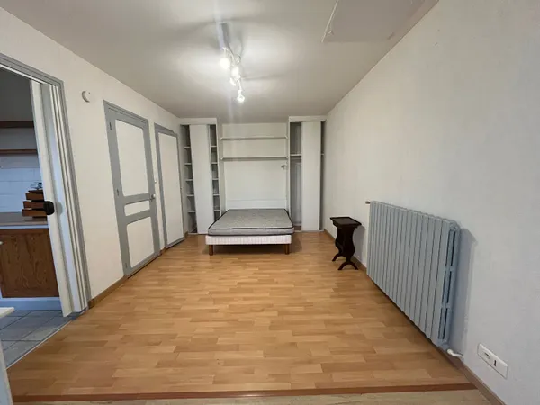 Studio 1 pièce 32 m²