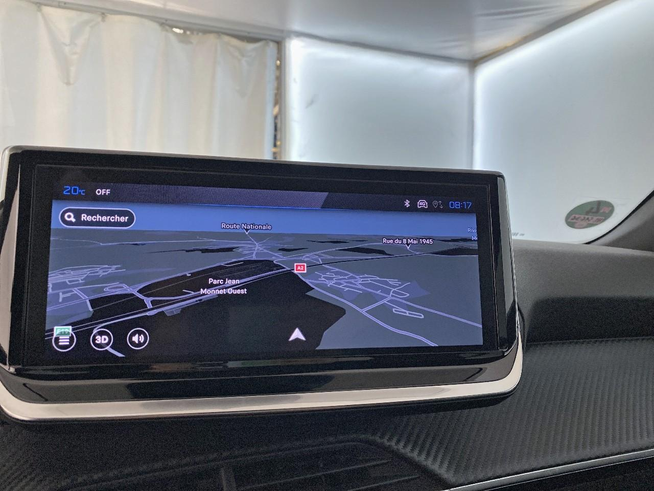 Peugeot 2008 hybrid 145 ch e-dcs6 allure — photo 14