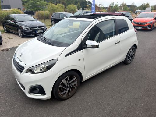 Peugeot 108 1.2 PureTech 82 - Allure – 2015 – 62757 km – Essence – Boîte Manuelle — photo 37
