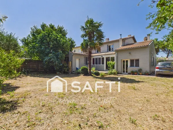 Maison familiale avec T2 indépendant !