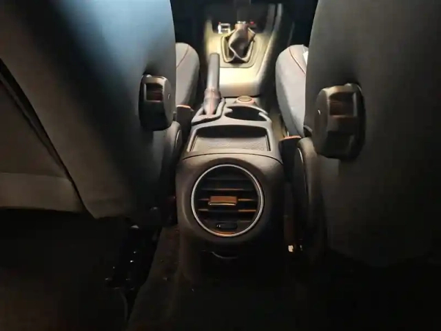 Alfa Romeo Giulietta série 2 1.4 tb multiair 170 ch s&amp;s tct — photo 3
