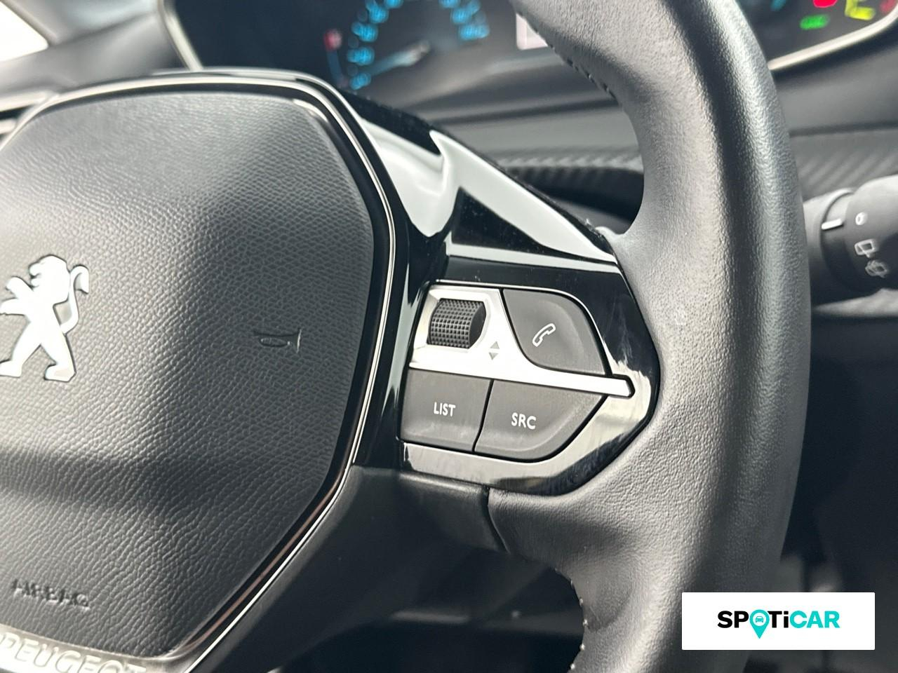Peugeot 208 e-208 136ch 50 kwh allure — photo 16