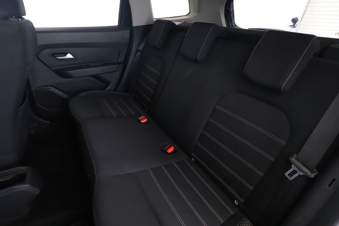 Dacia Duster 1.5 dCi Blue Prestige 4x4 — photo 13