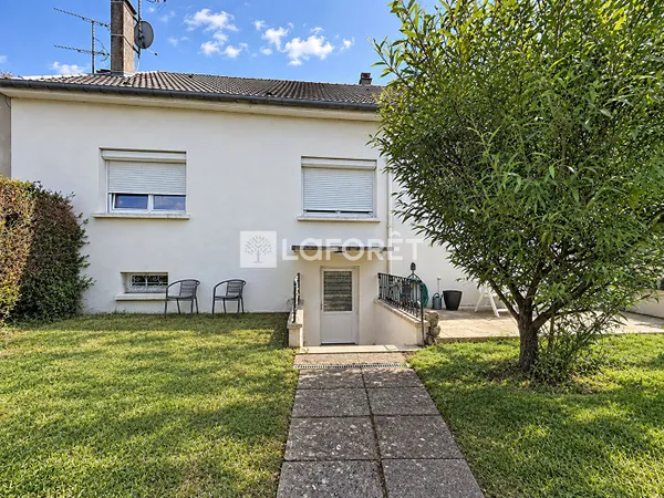 Maison 5 pièces 146 m²