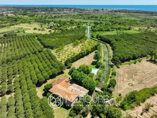 HERAULT AGDE / EXCEPTIONNEL PROCHE MER ET PLAGE ANCIEN DOMAINE