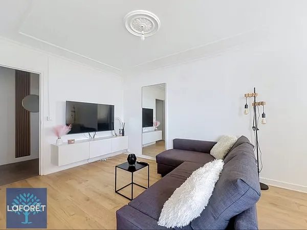 EXCLUSIVITÉ - PARC DU PETIT BOURG - 4 PIÈCES - 3 CHAMBRES - 68 m²
