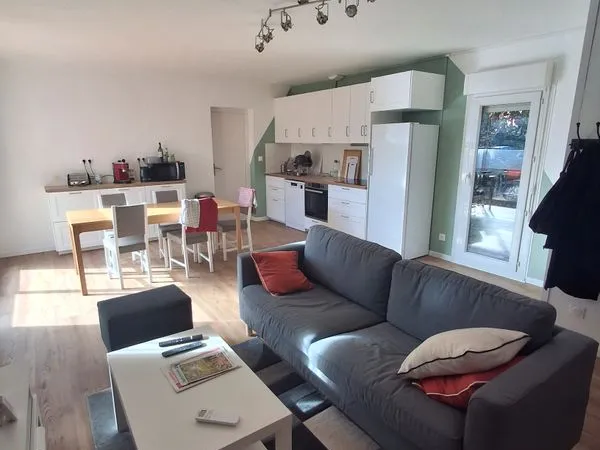 Chambre avec douche privée + clim/ 1 min Fac Jean-Jaurès