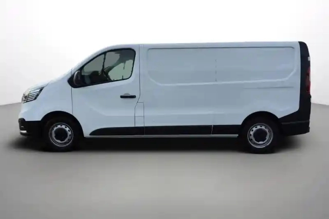 Renault Trafic fgn l2h1 3000 kg blue dci 130 — photo 3