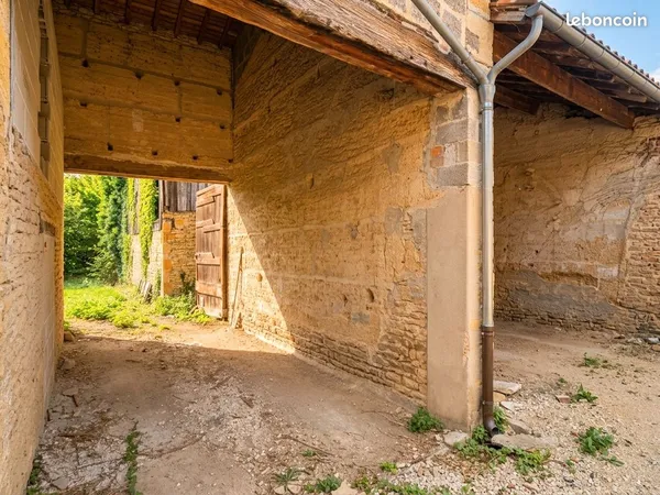 Maison 2 pièces 120 m²