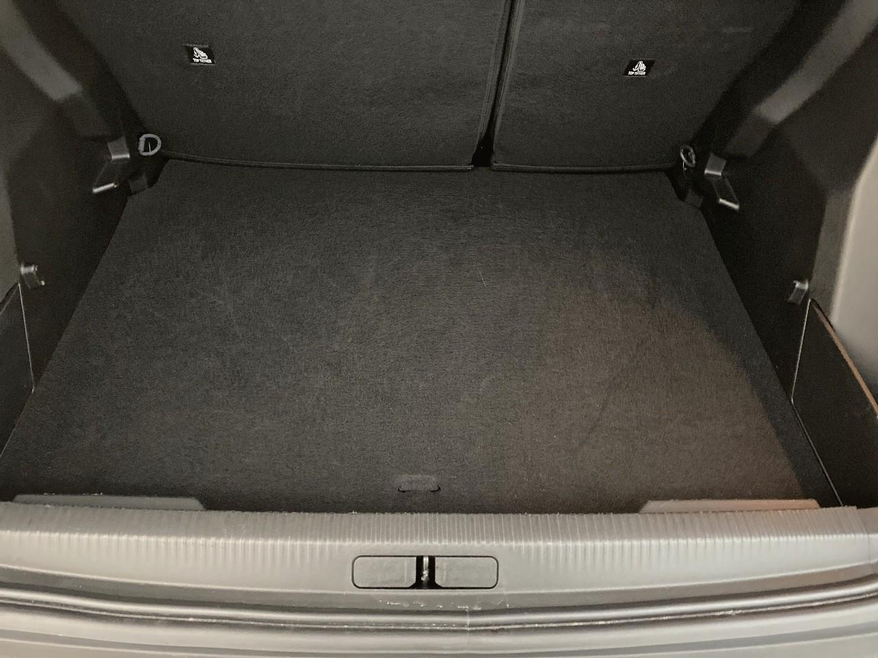 Peugeot 2008 hybrid 136 e-dcs6 style — photo 6