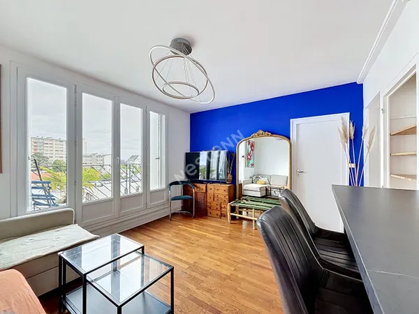 EXCLUSIVITÉ / Nantes Rond-point de Vannes / Appartement T3 / DERNIER ETAGE / 50m² / ascenseur / 2 ba