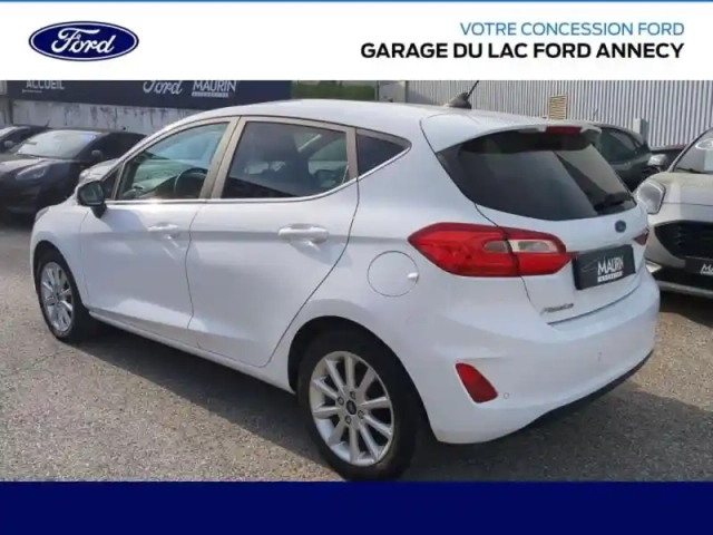 Ford Fiesta 1.5 tdci 85ch stop&amp;start titanium 5p euro6.2 — photo 11