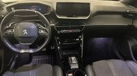 Peugeot 2008 1.2 PureTech 130ch S&S GT EAT8 — photo 11
