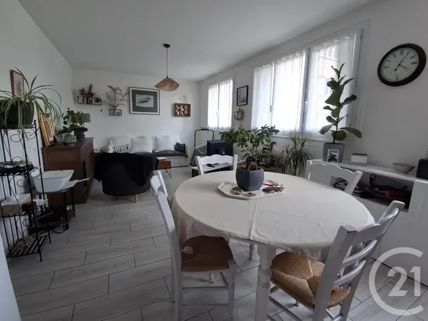 Appartement 4 pièces 73 m²