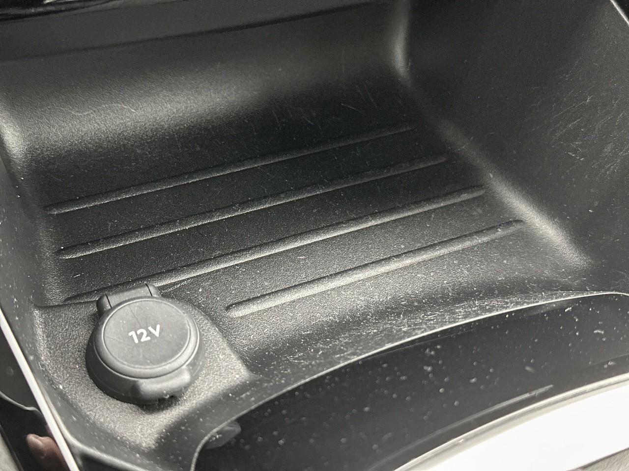Peugeot 208 puretech 100 s&s bvm6 allure — photo 30