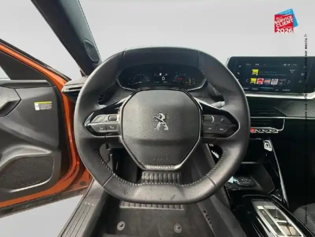 Peugeot 2008 e- 136ch style — photo 12
