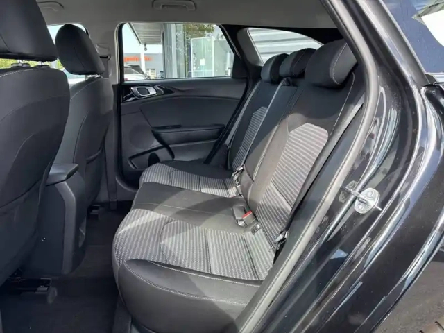 Kia Ceed sw 1.5 t-gdi 140 ch bvm6 — photo 16