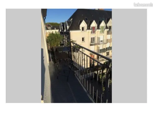 T3 64 m2 coeur de ville Tours parfait état idéal colocation