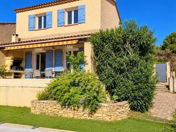 Maison de plain-pied 5 pièces 115 m²