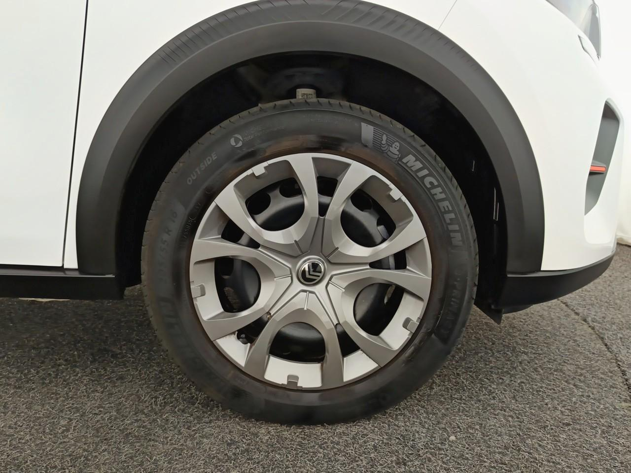 Citroën C3 turbo 100 ch manuelle plus — photo 11