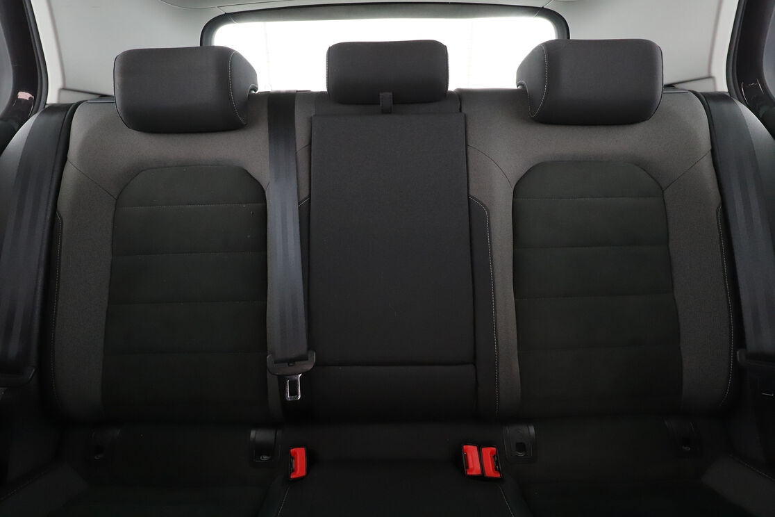 Volkswagen Golf VII 1.6 TDI BlueMotion Tech Carat DSG7 — photo 14