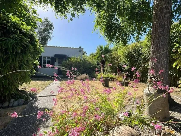 Maison de plain-pied 3 pièces 64 m²