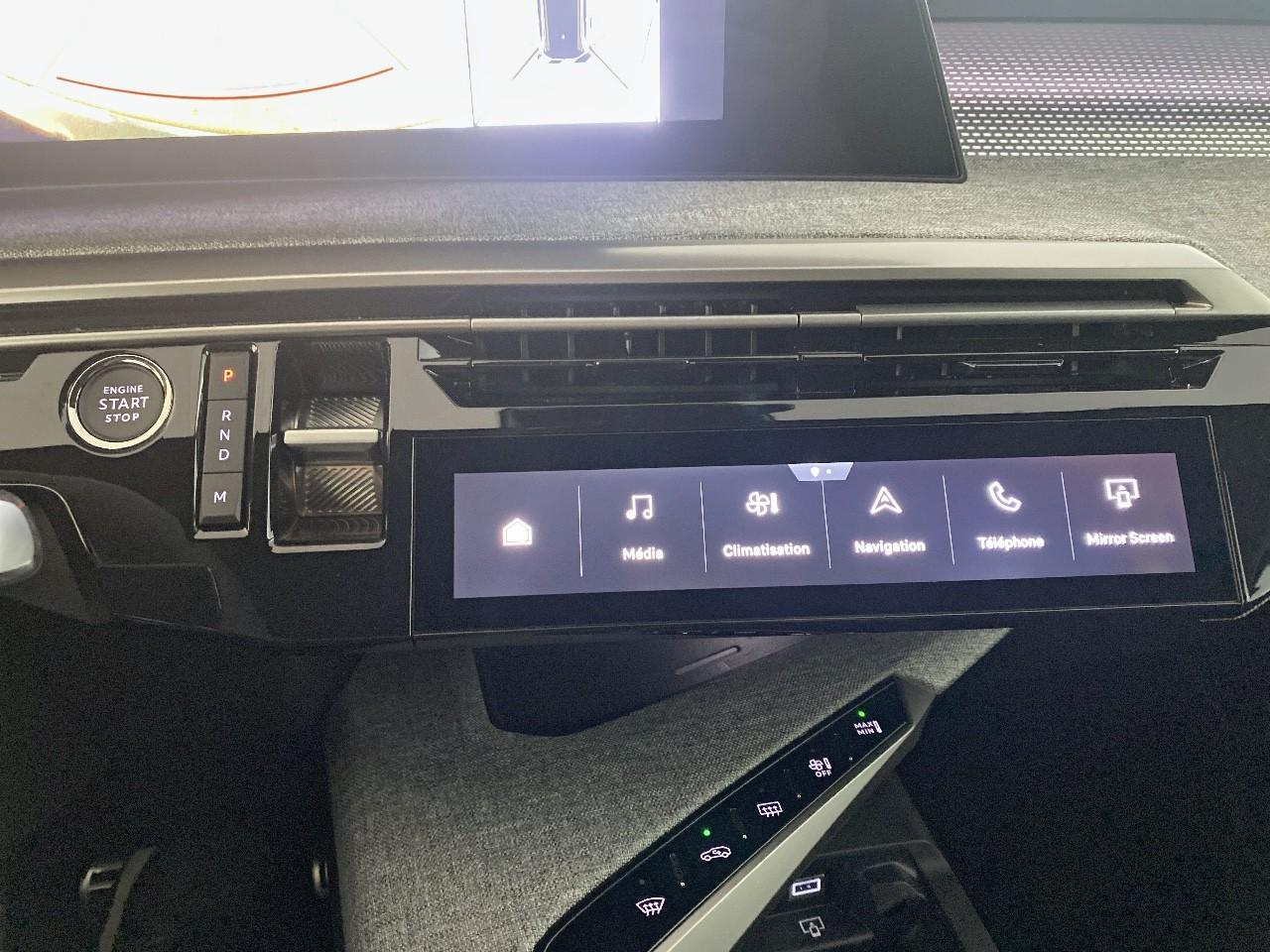 Peugeot 5008 hybrid 145 ch e-dcs6 gt — photo 17