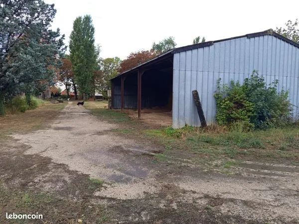 Emplacement pour Camping Car, Bateau ou autre véhicule