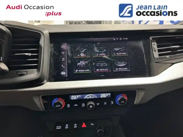 Audi A1 sportback 40 tfsi 207 ch s tronic 7 — photo 15