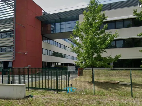 Bureaux 80 m²