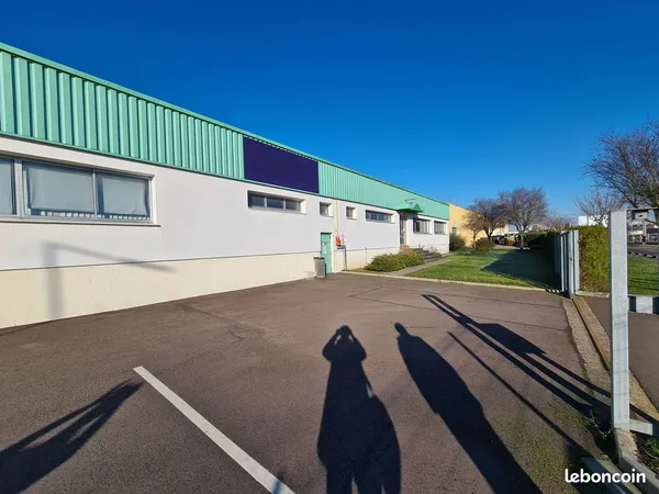 Local d'activité - Entrepôt à Gournay-en-Bray