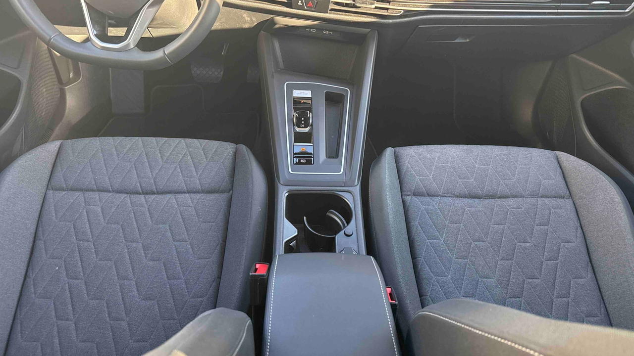 Volkswagen Golf 2.0 TDI 150 DSG7 — photo 11