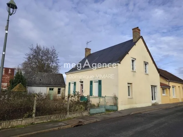 MAISON DE 3 CHS ET 1 GARAGE