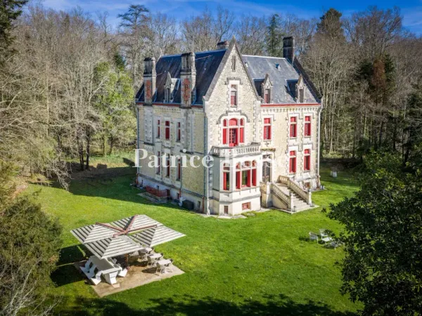 Château 15 pièces 729 m²