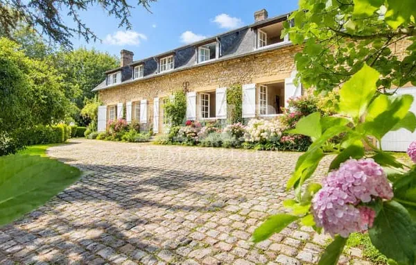 Maison 7 pièces 188 m²