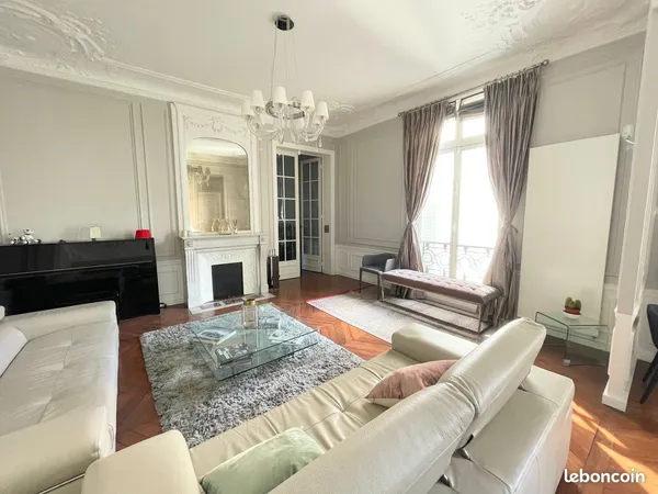 Appartement 6 pièces 150 m²