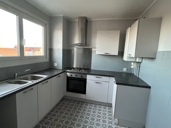 Appartement 82 m² - 4 pièces - Excellent état
