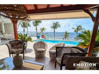 Villa 1ère ligne mer 3 ch à St François ( Guadeloupe)