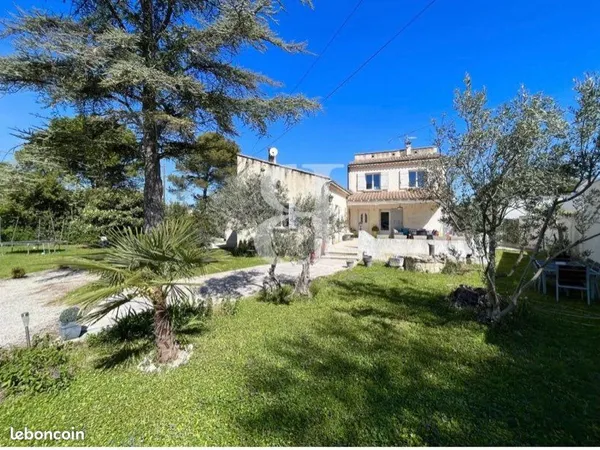 Belle Villa à vendre sur Eyragues