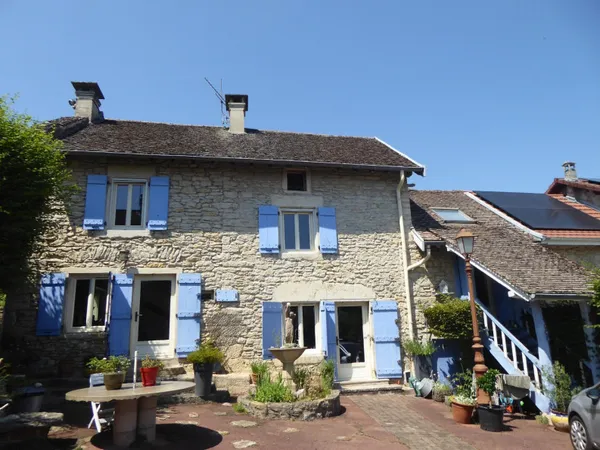 Maison en pierre 5 pièces 132 m²