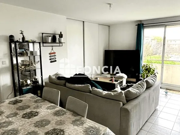 Appartement t3 + 2 parkings
